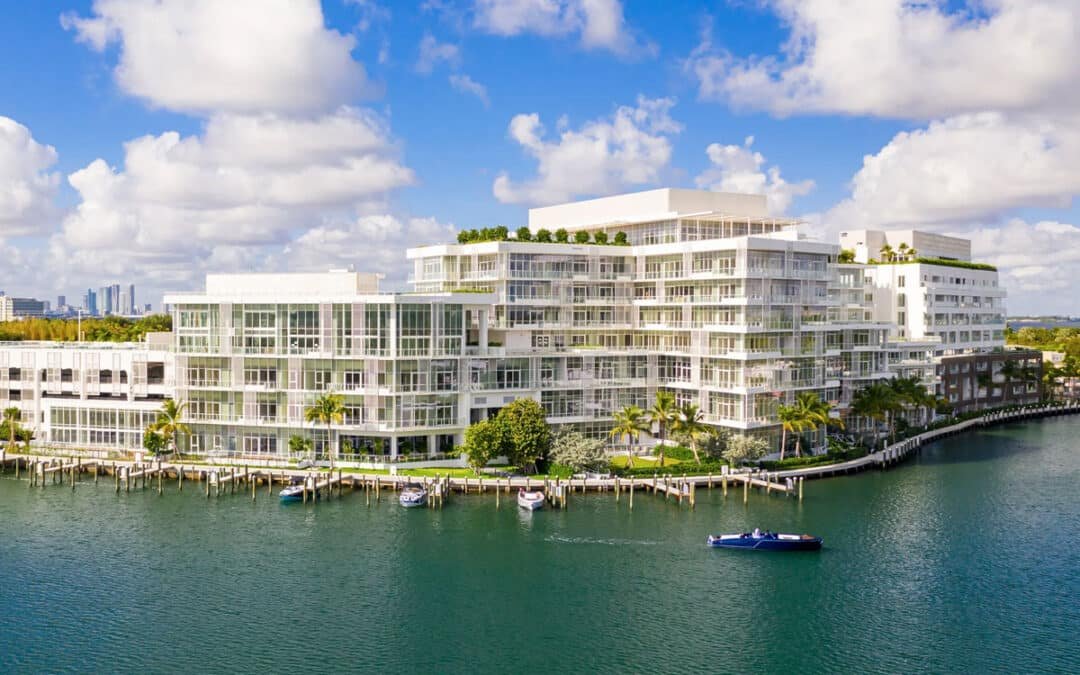 Ritz-Carlton Residences Miami Beach vs. Other Luxury Buildings: An Insider’s Comparison